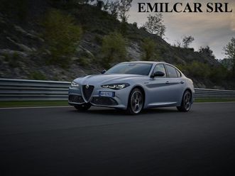 giulia (2016) giulia 2.2 turbodiesel 160 cv at8 competizione