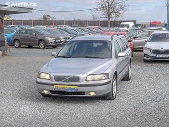 volvo v70 2.4d 120kw mat – 4x4