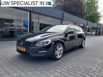 volvo v60 - 1.5t3 polar+ dealer oh standkachel keyless entery stuurverwarming navi cruise telefoon sto