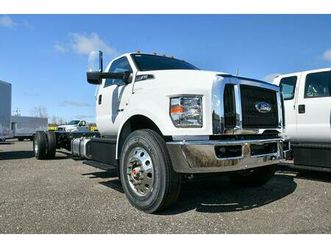 ford f-750 2025 regular cab 6.7l diesel
