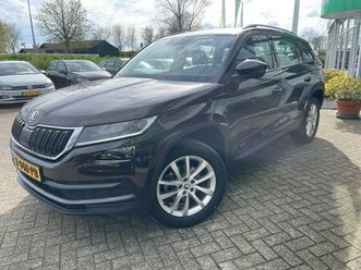 skoda-kodiaq-1-5-tsi-business-ed-aut-nav-carplay-trekhaak