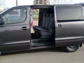 vind-schimb microbus-an-2008 km-178581 diesel-2498 cm euro-4 locuri -8