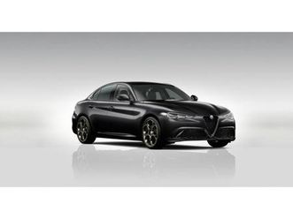 alfa romeo giulia 2.0t 280k at8 zf q4 4x4 intens