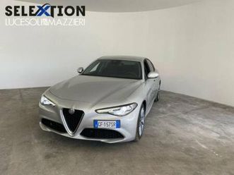 giulia (2016) giulia 2.2 turbodiesel 160 cv at8 rosso edizione