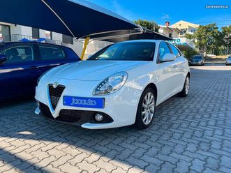 alfa romeo giulietta 1.6 jtdm distinctive abril/15