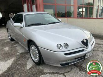 alfa-romeo-gtv-2-000-v6-turbo-200cv-km-77-700