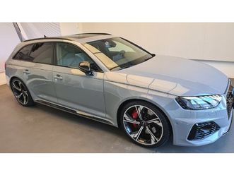 rs4 avant quattro tiptronic