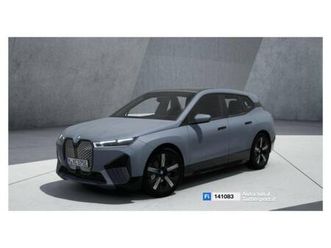 ix (i20) ix xdrive40 pacchetto sportivo
