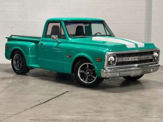 c-10 pickup v8