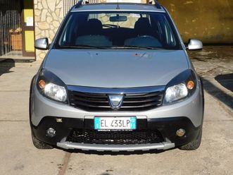 sandero 1ª serie sandero stepway 1.6 8v gpl 85cv