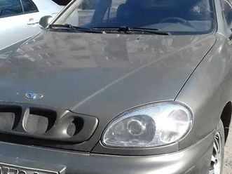 daewoo lanos 2003
