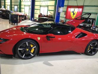 2022 ferrari sf90 - stradale