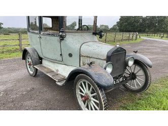 1921 ford model t coachbuilt saloon a vendre