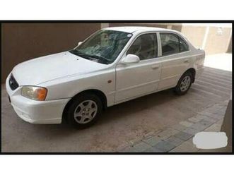 hyundai accent executive cng 2010