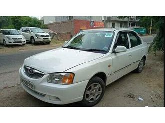 hyundai accent executive cng 2011