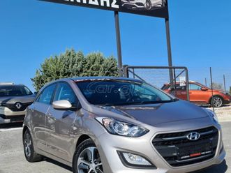 hyundai i30 1.6crdi*τιμη για τριτεκνο πολ/κνο 2015