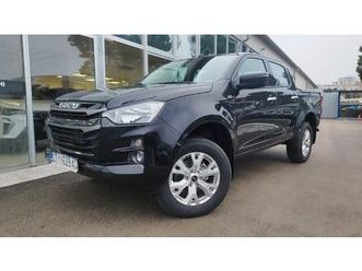 akcija: isuzu d-max 1.9 4x4 / reg. do 12/2026 / plati 11.500 i vozi!, 2023 god.