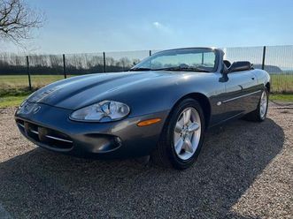 modern classic convertible 4.0 soft top automatic