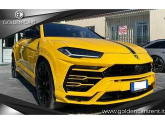 4.0 v8 650 cv uff italy #suv supersportiva 360°