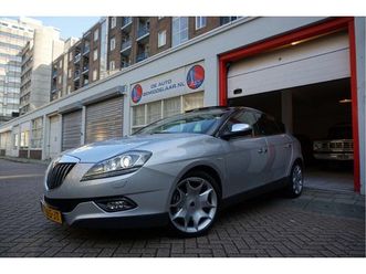 lancia-delta-1-8-16v-di-platinum-3-23-twv-eur-3-438-beurt-gehad-pano