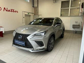 lexus nx 300h (e-four)