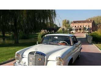 1964 model mercedes-benz 300 se w112 coupe neumatic, auto. a vendre