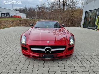 mercedes-benz sls amg eu carbon b&o plný servis