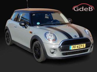 mini one - one salt automaat