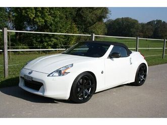 370 z roadster pack automatic