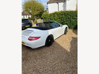3-8-997-carrera-gts-cabriolet-pdk-2dr