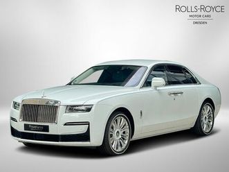 rolls-royce-ghost-shooting-star-bespoke
