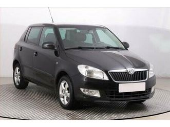 škoda fabia ambiente 1.2 12v, čr,1.maj