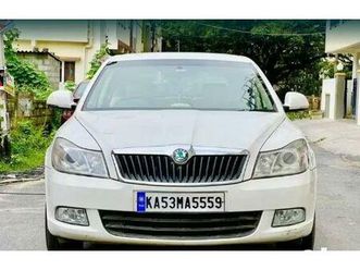 skoda laura classic 1.8 tsi 2012