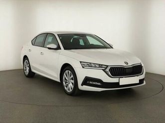 škoda octavia 2.0 tdi, čr,4x4,automat,záruka