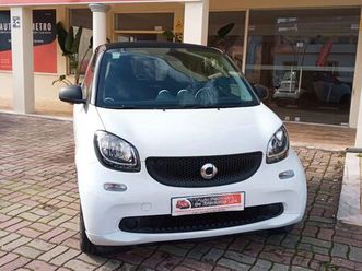 <li class=breadcrumbs-module_list-item__zg-6q smart fortwo coupe </ol>