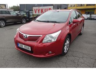 toyota avensis 2,2d-4d 1.maj v čr ! max. výba