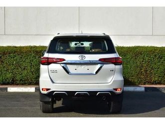 toyota-fortuner-2023-toyota-fortuner-4-0l-vx-r-limited-petrol-automatic-4x4-zero-km