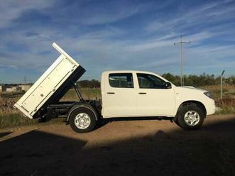 hilux 2.5d-4d cabina doble gx