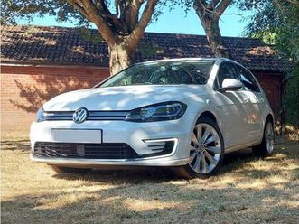 extras include virtual cockpit + alloys. mot july 2026