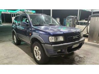 opel-frontera-sport-4x4-2-2-dti-3-porte