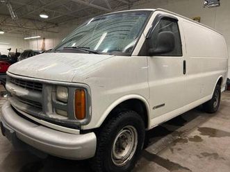 used 2000 chevrolet express 3500