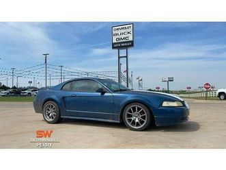 2000-ford-mustang-gt