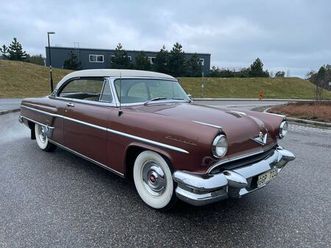 sedan 5.2 v8 hydra-matic