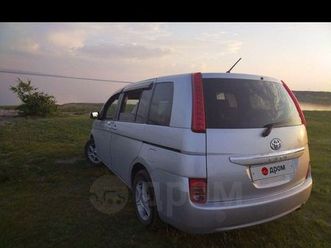 продажа toyota isis, 2008 год в чите