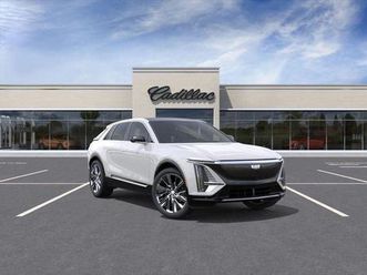 new 2024 cadillac lyriq luxury