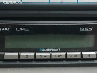 autoradio-blaupunkt-cd-kazeta-radio