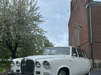 daimler other ds420 perfect wedding car here at mo