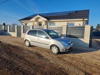 elado-hasznalt-ford-fiesta-1-4-comfort-2005-11-ezust-metal-szinu