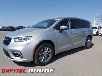 new 2023 chrysler pacifica touring-l
