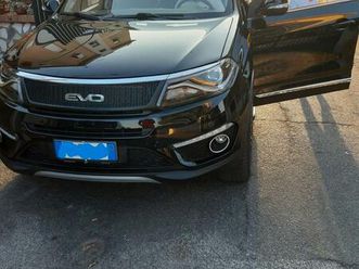 ruotino di scorta, set cric chiave, catene da neve